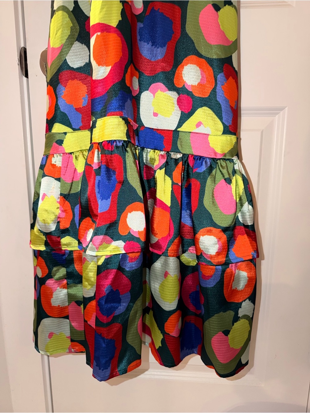 Vibrant Multi-Color Print Maxi Dress with Ruffled Hem - Picture 6 of 11